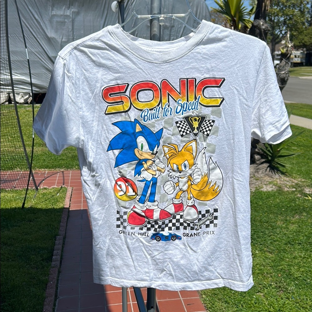 Sonic the Hedgehog Graphic T-Shirt